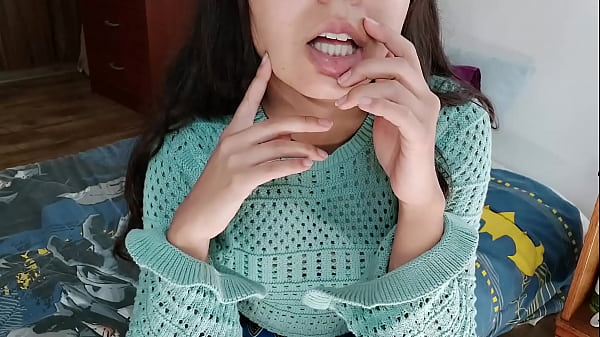 TOUCHING MY VAGINA UNTIL I COME – CUM WITH DILDO INSIDE MY VAGINA