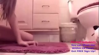 see this what a horny fucking sexy Pakistani girl live